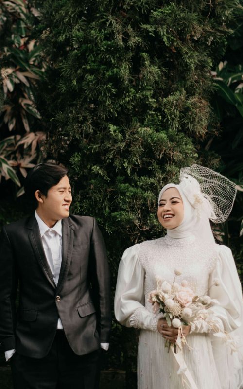 Cover Tengah